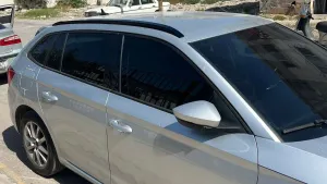 Skoda Scala 2019-Günümüz (NW1) uyumlu 2019 Sonrası Tavan Çıtası Parlak Siyah modelleri DRS Tuning'de. Kaliteli malzeme, hızlı kargo ve güvenli alışverişle