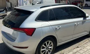 Skoda Scala 2019 Sonrası Tavan Çıtası Parlak Siyah - Görsel 2