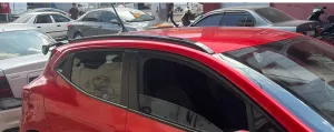 Renault Clio 2012-2019 (X98) uyumlu 4 2012-2019 Tavan Çıtası Parlak Siyah modelleri DRS Tuning'de. Kaliteli malzeme, hızlı kargo ve güvenli alışverişle hemen