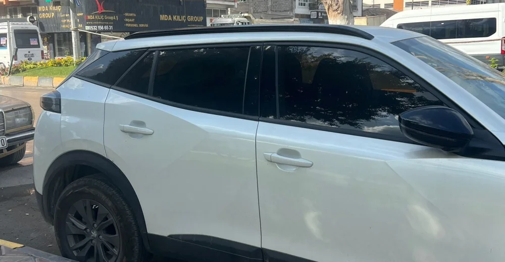 Drs Tuning Peugeot 2008 2018 Sonrası Tavan Çıtası Parlak Siyah