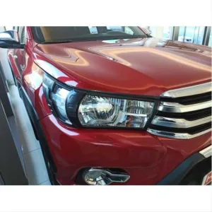 Toyota Hilux Revo 2015-2019 Far Ve Stop Çerçevesi Kaplama Siyah - Görsel 2