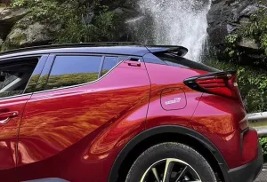 Toyota C-HR 2017 ve Sonrası Oem Tavan Çıtası Black (İthal) - Görsel 2
