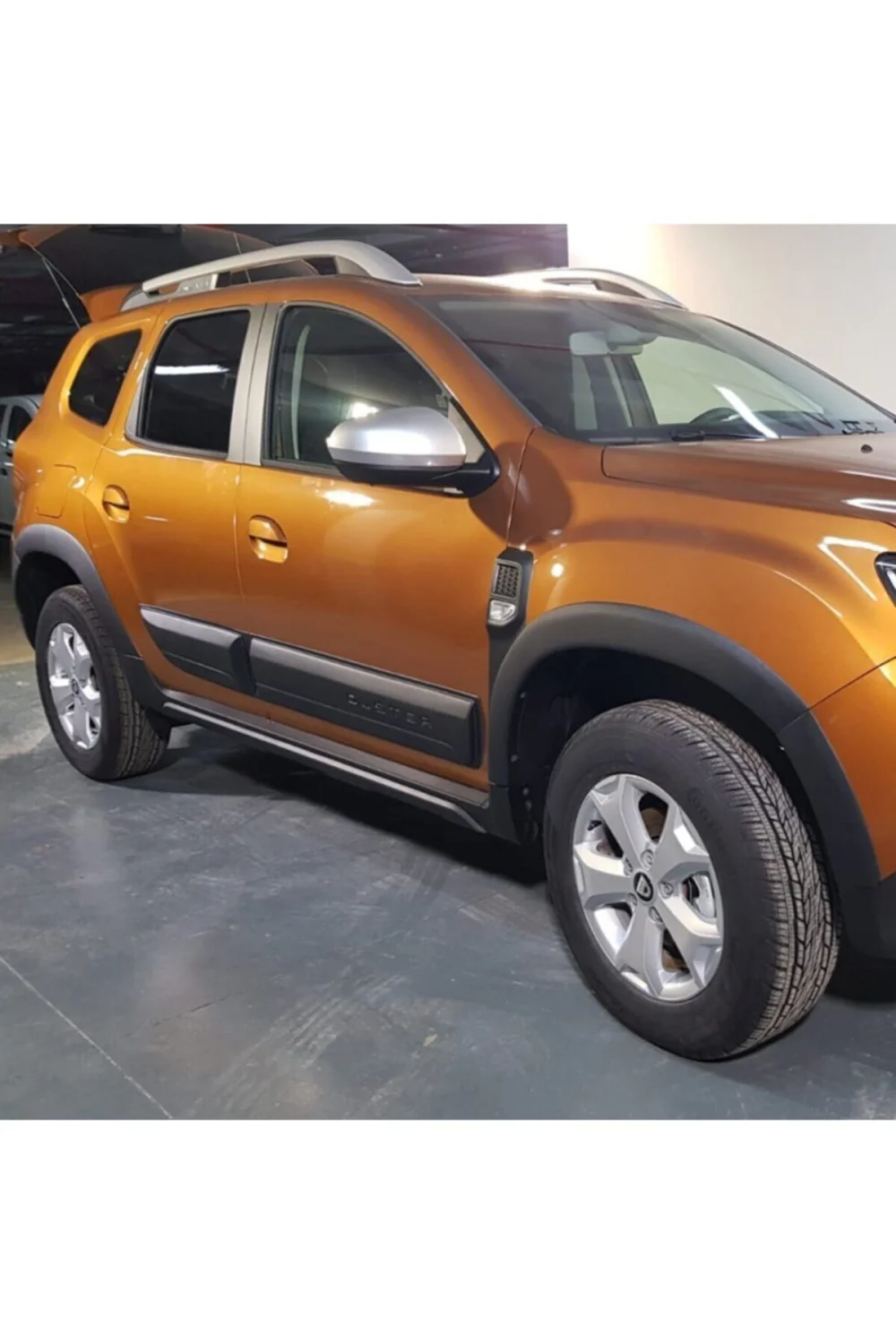 Dacia Duster Kapı Çamurluk Dodik Seti 2018 2019 2020 2021 Komple Set