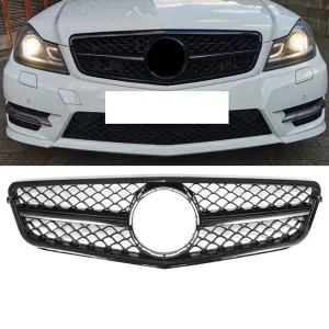 s-dizayn uyumlu Mercedes C-Class W204 Ön Panjur Parlak Siyah Piano Black AMG Model 2007-2014 modelleri DRS Tuning'de. Kaliteli malzeme, hızlı kargo ve güvenli