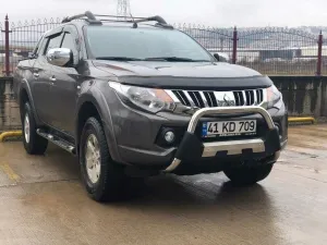 Mitsubishi L200 Uyumlu Ön Tampon Koruma Demiri 2007+ / 2020+ ürününü inceleyin. Özellik, kullanım ve uyumluluk bilgilerini ürün sayfasından kontrol edin.