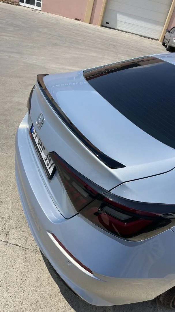 Civic 2022+ Uyumlu Fe1 Hybrıd Spoiler (Boyasız) Parça