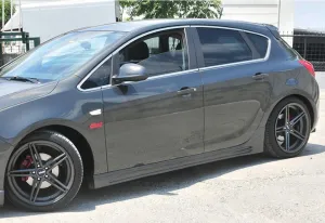 Opel Astra 2009-2015 (J) uyumlu J Sedan Etekli Yan Marşpiyel 2010-2016 Boyalı Parça modelleri DRS Tuning'de. Kaliteli malzeme, hızlı kargo ve güvenli