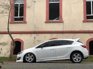Body Kit Marşpiyel uyumlu Opel Astra J Opc Yan Marşpiyel modelleri DRS Tuning'de. Kaliteli malzeme, hızlı kargo ve güvenli alışverişle hemen inceleyin.