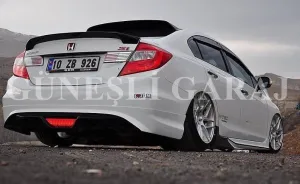 Honda Civic 2011-2015 (FB7) uyumlu Fb7 Yarasa Spoiler (Fiber) modelleri DRS Tuning'de. Kaliteli malzeme, hızlı kargo ve güvenli alışverişle hemen inceleyin.