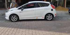 Fiesta Uyumlu Boyasız Yan Marşpiyel Custom