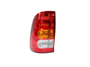 Hilux 2006-2011 Uyumlu Stop - SolDRS Tuning kalitesiyle tanışın! Özel olarak Toyota  model araçlar için üretilen bu ürün, otomobilinizin hatlarına sportif ve di