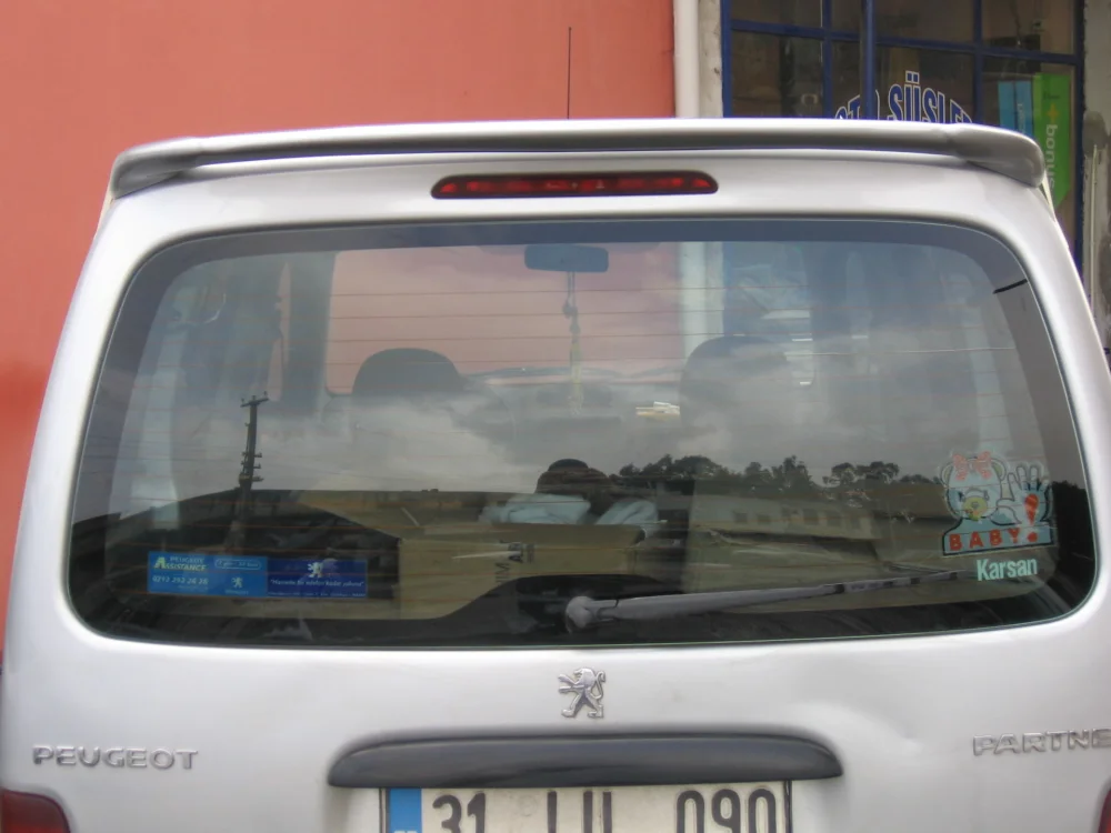 Drs Tuning Peugeot Partner Uyumlu 1 Spoiler Tavan (Işıklı) Fiber 1996-2008