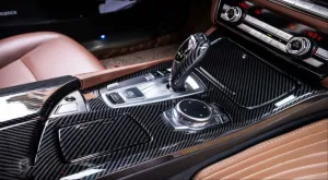 Bmw 5 Uyumlu Serisi F10 Vites Konsol Kaplama Seti - KarbonDRS Tuning kalitesiyle tanışın! Özel olarak BMW F10 model araçlar için üretilen bu ürün, otomobilinizi