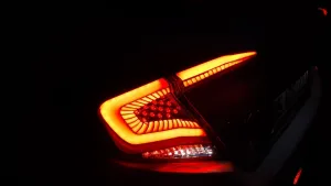 Honda Civic Uyumlu Fc5 2016-2019 Omurga LED Stop KırmızıDRS Tuning kalitesiyle tanışın! Özel olarak Honda  model araçlar için üretilen bu ürün, otomobilinizin h