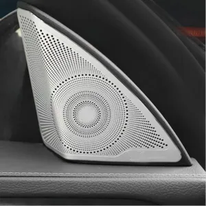 Mercedes W205 Uyumlu C Serisi Burmester Üçgen Kapı 2 ParçaDRS Tuning kalitesiyle tanışın! Özel olarak Mercedes W205 model araçlar için üretilen bu ürün, otomobi