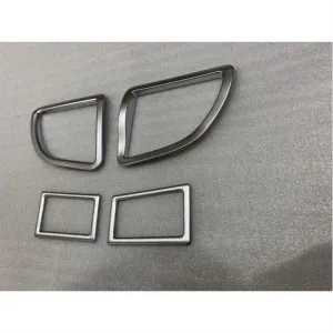 Toyota Corolla Uyumlu 2014+ Menfez Kaplama 4 Parça SilverDRS Tuning kalitesiyle tanışın! Özel olarak Toyota  model araçlar için üretilen bu ürün, otomobilinizin