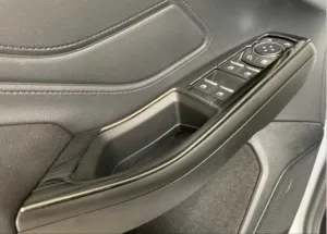 Ford Focus Uyumlu 2019+ Kapı Kolçak Kaplama - Titanyum Siyah thumb 2