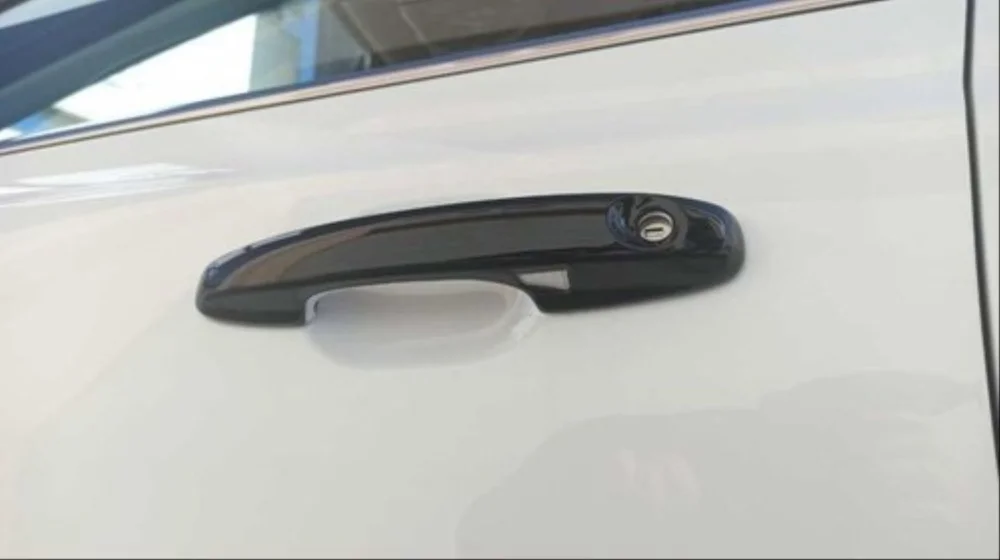Ford Focus Uyumlu 2019+ Kapı Kolu Piano Black