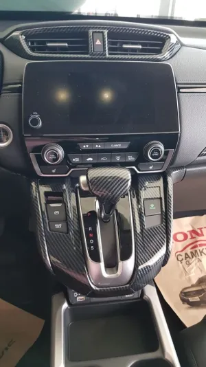 Honda Cr-V Uyumlu 2017+ Karbon Orta Menfez Kaplama thumb 4