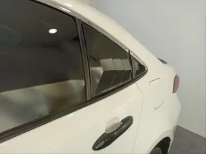 Toyota Corolla Uyumlu 2019+ Kelebek Kaplama Piano Black thumb 2