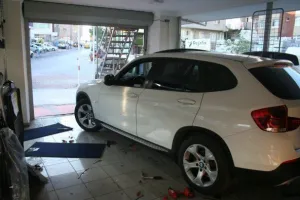 Bmw X1 Uyumlu E84 Yan Basamak Marşpiyel Koruma Oem 2011-2015DRS Tuning kalitesiyle tanışın! Özel olarak BMW E84 model araçlar için üretilen bu ürün, otomobilini