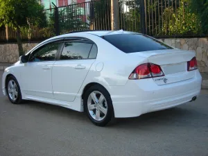 Honda Civic 2005-2011 (FD6) uyumlu Fd6 Bagaj Üstü Spoiler Beyaz Boyalı modelleri DRS Tuning'de. Kaliteli malzeme, hızlı kargo ve güvenli alışverişle hemen
